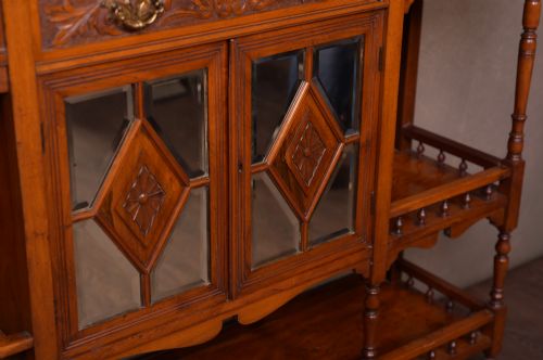 EDWARDIAN WALNUT MIRROR BACK SIDEBOARD DISPLAY CABINET - ADDITIONAL PHOTO 4