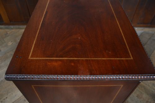 EDWARDIAN MAHOGANY CHEST OF DRAWERS - ADDITIONAL PHOTO 6