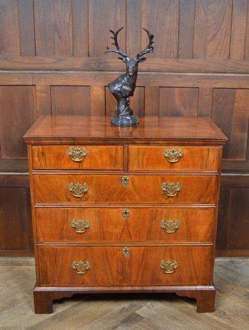 Georgian Walnut Chest of Drawers