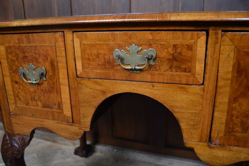 GEORGIAN WALNUT CHIPPENDALE STYLE LOWBOY - ADDITIONAL PHOTO 9