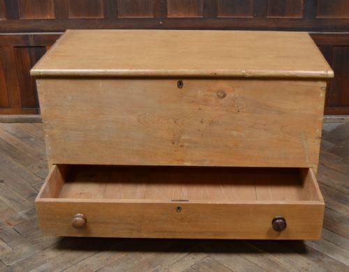 VICTORIAN PINE MULE CHEST - ADDITIONAL PHOTO 2