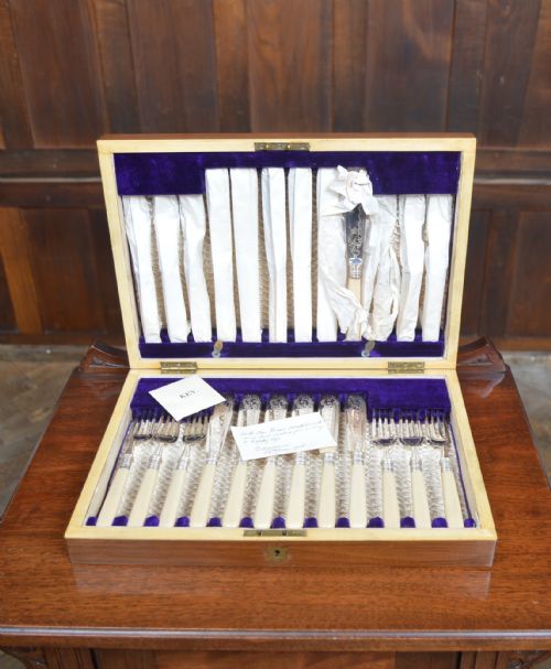 12 Piece Fish Cutlery Set