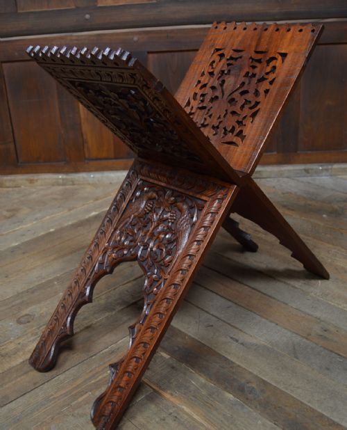 Islamic Style Book Stand