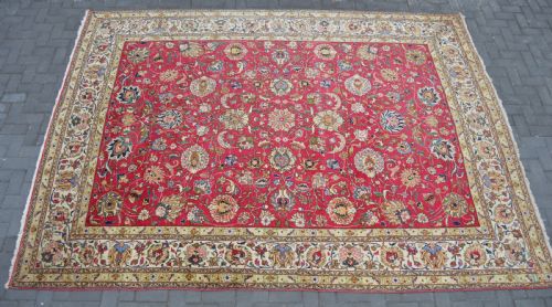 Iranian Hand Made Woollen Carpet/ Rug