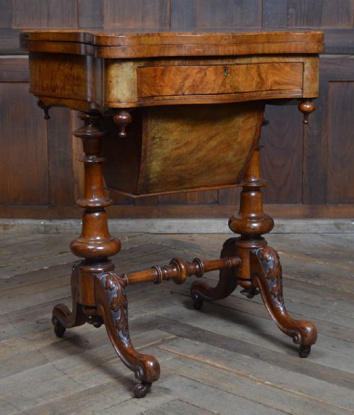Victorian Games Table