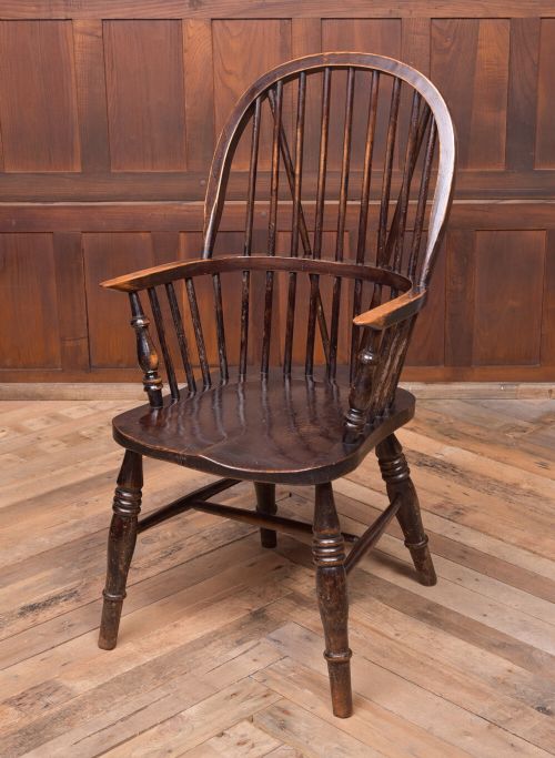 ELM HOOP BACK WINDSOR ARMCHAIR