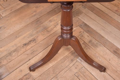 REGENCY MAHOGANY SNAP TOP TABLE - ADDITIONAL PHOTO 5