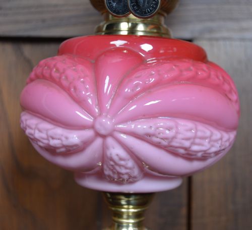 PINK VICTORIAN BRASS OIL PARAFFIN LAMP - ADDITIONAL PHOTO 4