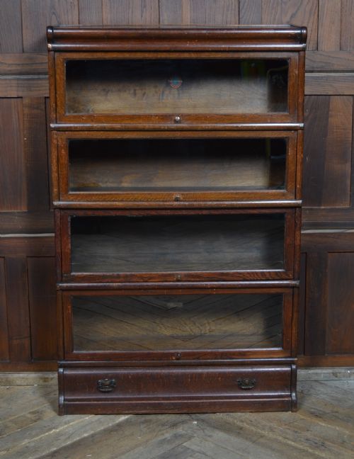 Globe Wernicke 4  Sectional Oak Bookcase