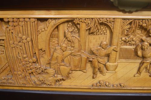 CHINESE CAMPHOR WOOD CARVED STORAGE BLANKET BOX - ADDITIONAL PHOTO 7