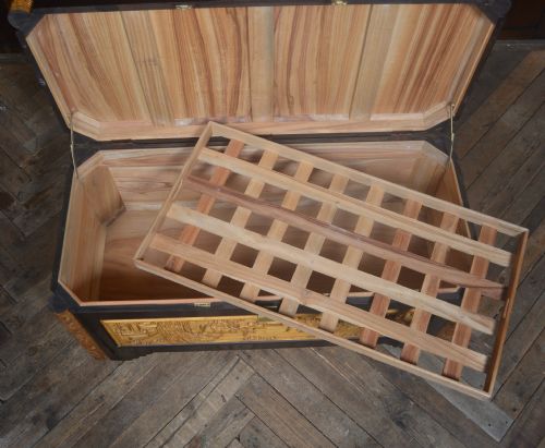 CHINESE CAMPHOR WOOD CARVED STORAGE BLANKET BOX - ADDITIONAL PHOTO 14