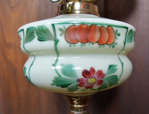 HAND PAINTED OIL PARAFFIN LAMP - ADDITIONAL PHOTO 3