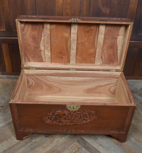 CHINESE CAMPHOR WOOD BLANKET STORAGE BOX - ADDITIONAL PHOTO 7