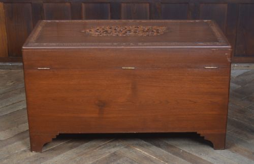 CHINESE CAMPHOR WOOD BLANKET STORAGE BOX - ADDITIONAL PHOTO 10