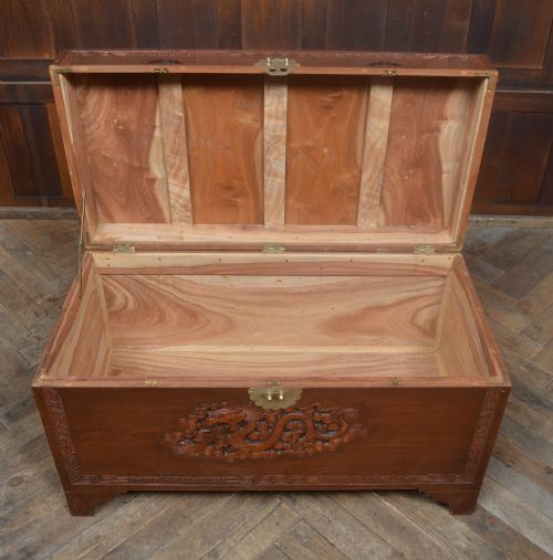 CHINESE CAMPHOR WOOD BLANKET STORAGE BOX - ADDITIONAL PHOTO 17