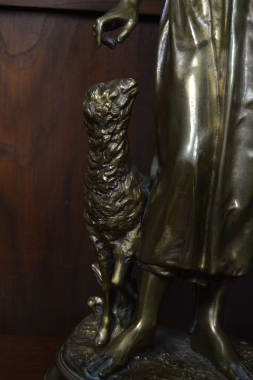 PIERRE LOUIS DTRIER BRONZE SHEPHERDESS - ADDITIONAL PHOTO 4