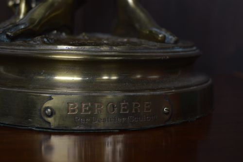PIERRE LOUIS DTRIER BRONZE SHEPHERDESS - ADDITIONAL PHOTO 5