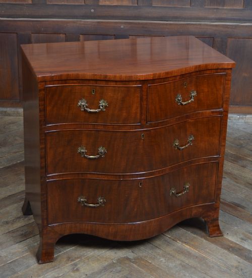 Edwardian Mahogany Serpentine Front Chest of Drawers