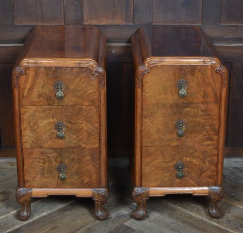 PAIR OF WALNUT BEDSIDE DRAWERS - ADDITIONAL PHOTO 2
