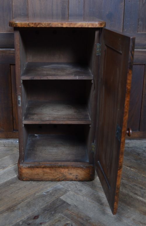 VICTORIAN WALNUT BEDSIDE CABINETPOT CUPBOARD - ADDITIONAL PHOTO 6