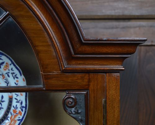 EDWARDIAN DOME TOPPED MAHOGANY DISPLAY CABINET - ADDITIONAL PHOTO 2