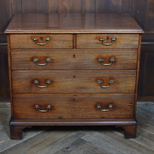 GEORGIAN 2 OVER 3 CHEST OF DRAWERS - ADDITIONAL PHOTO 5