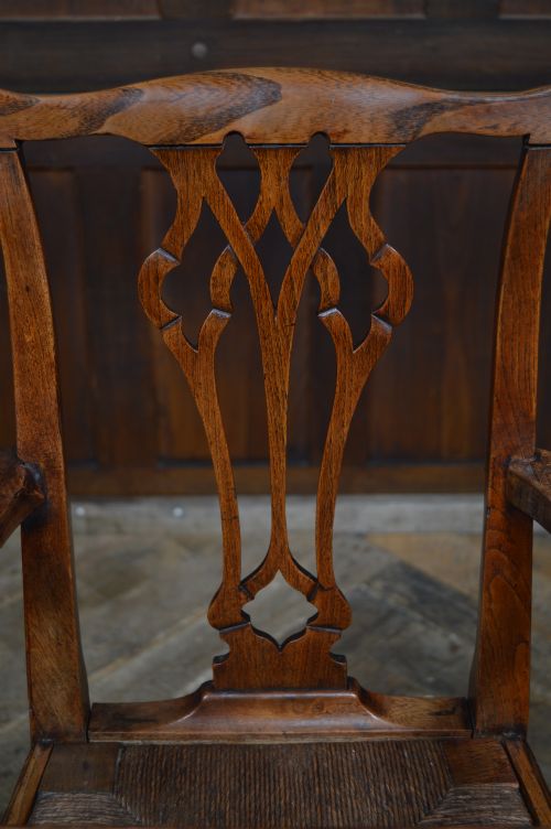 GEORGIAN ELM CHILD'S HIGH CHAIR - ADDITIONAL PHOTO 8