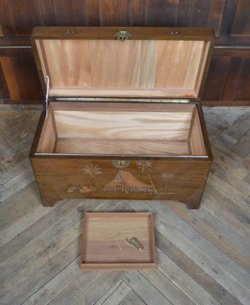 CHINESE CAMPHOR WOOD BLANKET STORAGE BOX - ADDITIONAL PHOTO 13