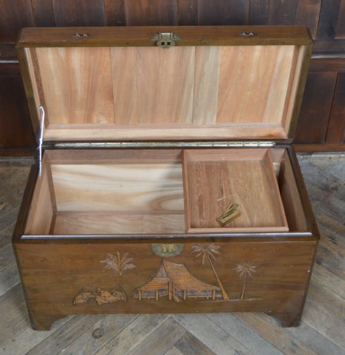 CHINESE CAMPHOR WOOD BLANKET STORAGE BOX - ADDITIONAL PHOTO 14
