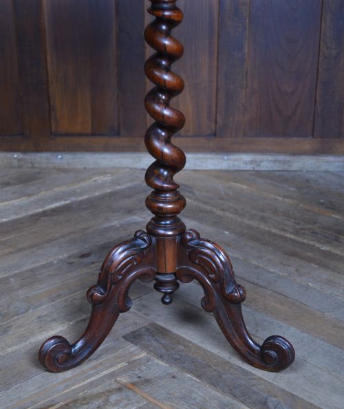 VICTORIAN HEXAGONAL TRIPOD TABLE - ADDITIONAL PHOTO 7