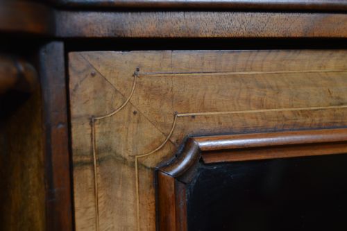 VICTORIAN WALNUT MUSIC CABINET - ADDITIONAL PHOTO 6