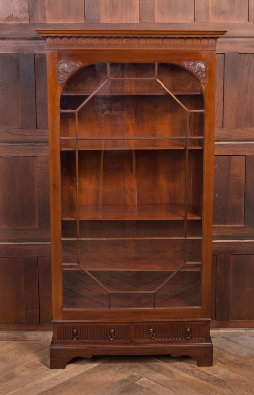 WYLIE AND LOCHHEAD LTD EDWARDIAN MAHOGANY BOOKCASE - ADDITIONAL PHOTO 1