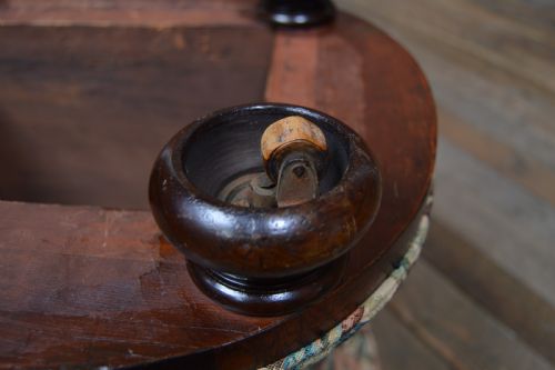 VICTORIAN ROSEWOOD OVAL STOOL - ADDITIONAL PHOTO 6