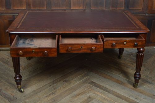 VICTORIAN MAHOGANY LIBRARY PARTNER'S DESK - ADDITIONAL PHOTO 17