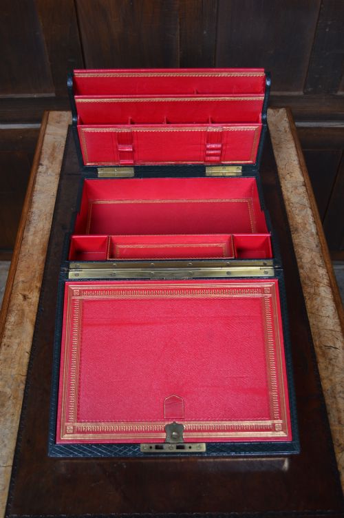 SCOTTISH VICTORIAN LEATHER WRITING STATIONERY BOX - ADDITIONAL PHOTO 13