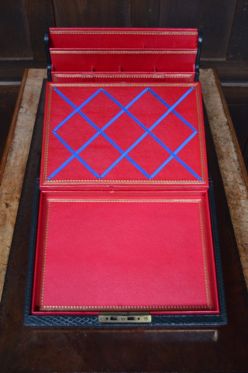 SCOTTISH VICTORIAN LEATHER WRITING STATIONERY BOX - ADDITIONAL PHOTO 14
