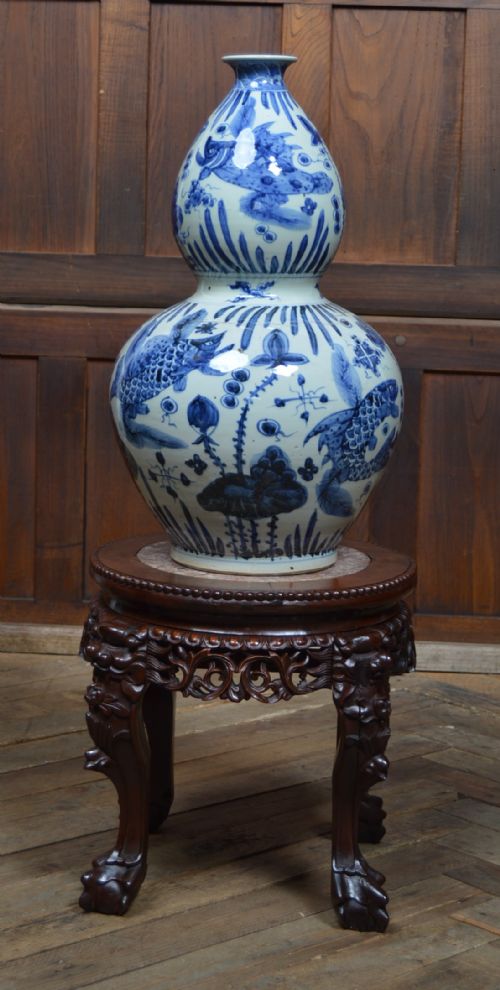 chinese marble top vase stand - CATEGORY: ANTIQUE VASES - DATED 19TH CENTURY