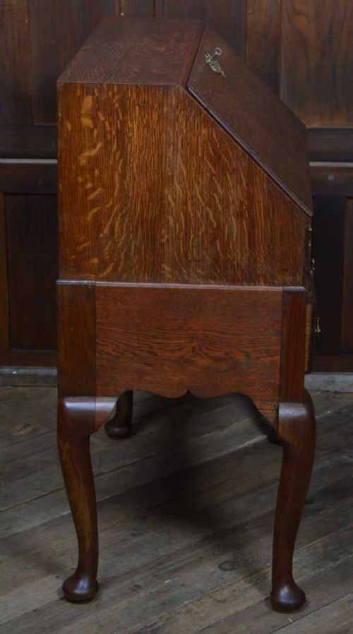 EDWARDIAN OAK BUREAU ON STAND - ADDITIONAL PHOTO 15