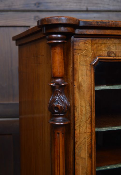 VICTORIAN WALNUT MUSIC CABINET - ADDITIONAL PHOTO 2