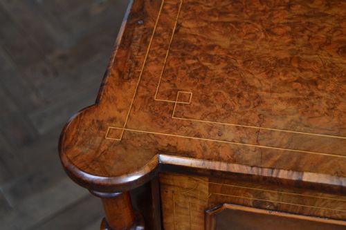 VICTORIAN WALNUT MUSIC CABINET - ADDITIONAL PHOTO 10
