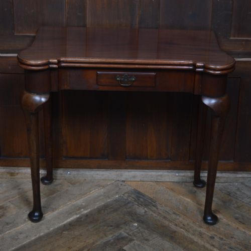 MAHOGANY FOLDOVER CARD GAME TABLE - ADDITIONAL PHOTO 1