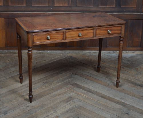 victorian mahogany writing desk - CATEGORY: ANTIQUE TABLES - DATED VICTORIAN