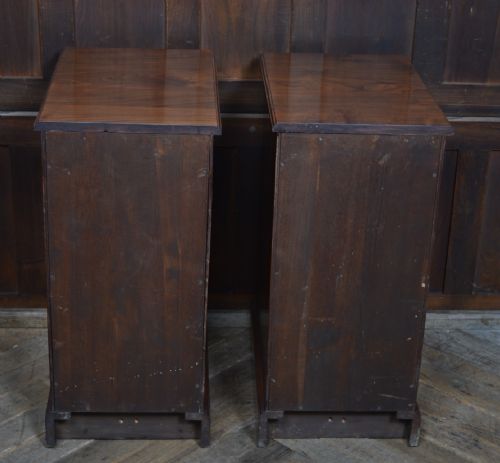 PAIR OF VICTORIAN WALNUT BEDSIDE DRAWERS - ADDITIONAL PHOTO 9