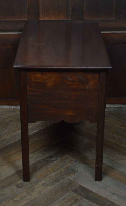GEORGIAN MAHOGANY LOWBOY - ADDITIONAL PHOTO 9