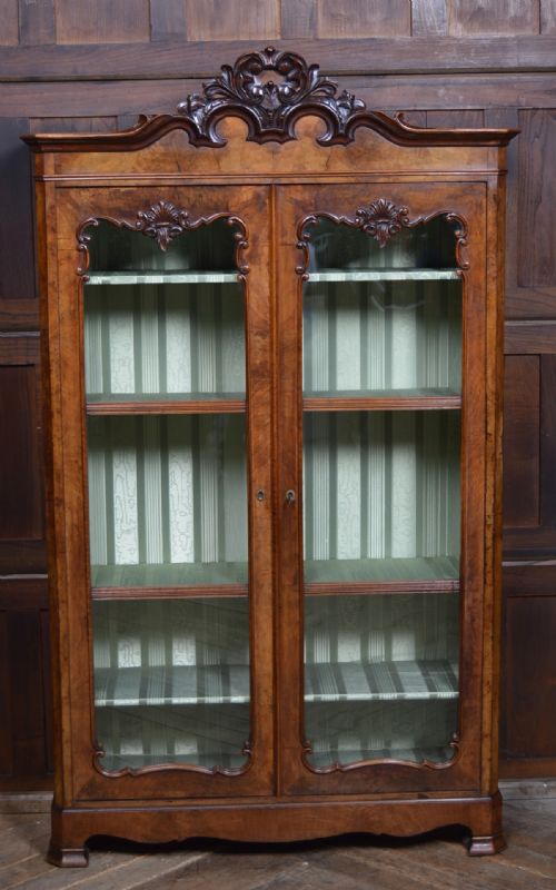 french walnut bookcase display cabinet - CATEGORY: ANTIQUE BOOKCASES - DATED VICTORIAN