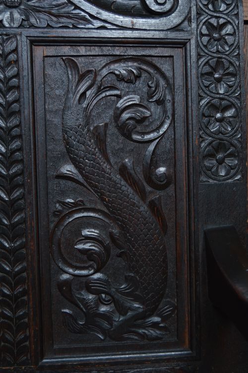 VICTORIAN OAK MONK BENCH SETTLE - ADDITIONAL PHOTO 5