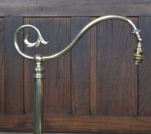 EDWARDIAN BRASS FLOOR STANDING LAMP - ADDITIONAL PHOTO 1