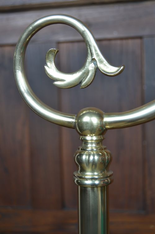 EDWARDIAN BRASS FLOOR STANDING LAMP - ADDITIONAL PHOTO 3