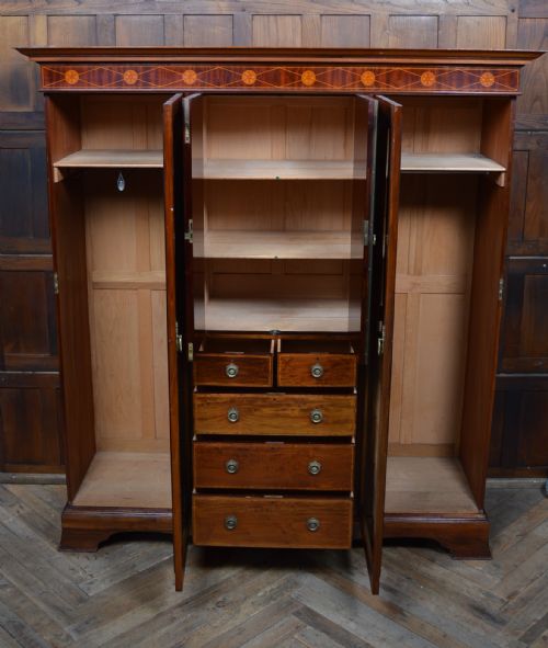 EDWARDIAN MAHOGANY WARDROBE - ADDITIONAL PHOTO 7
