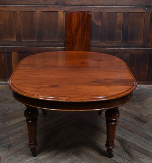 VICTORIAN MAHOGANY EXTENDING DINING TABLE - ADDITIONAL PHOTO 3
